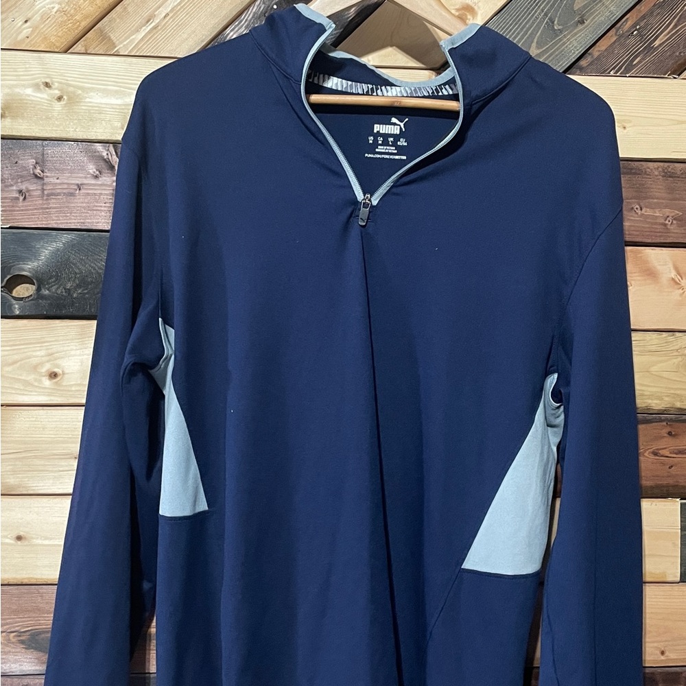 Men’s large Puma pullover.